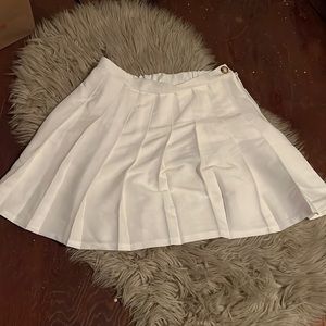 Wild Fable White Pleated Skirt